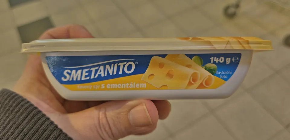 Smetanito Neodolatelné s ementálem Smetanito Neodolatelné s ementálem