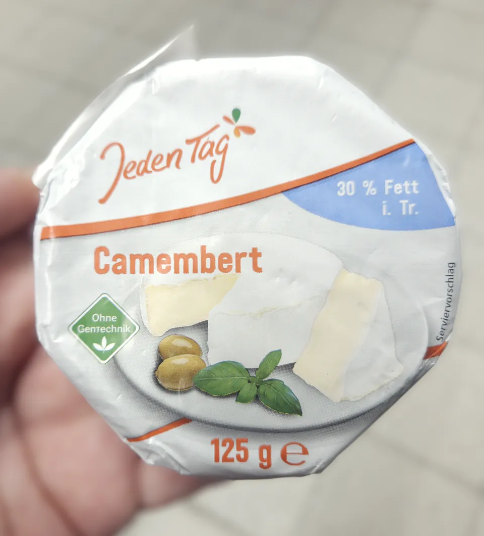 Jeden Tag Camembert