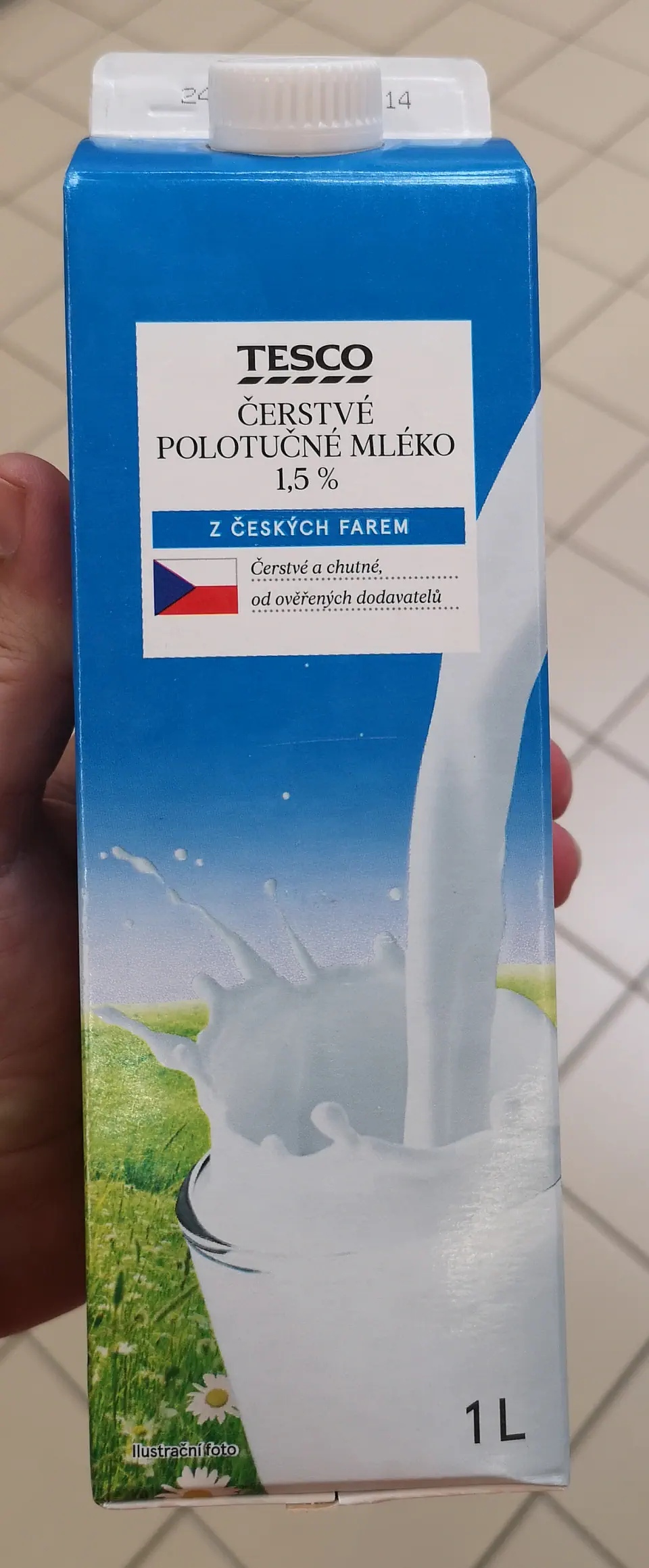 Tesco čerstvé mléko polotučné