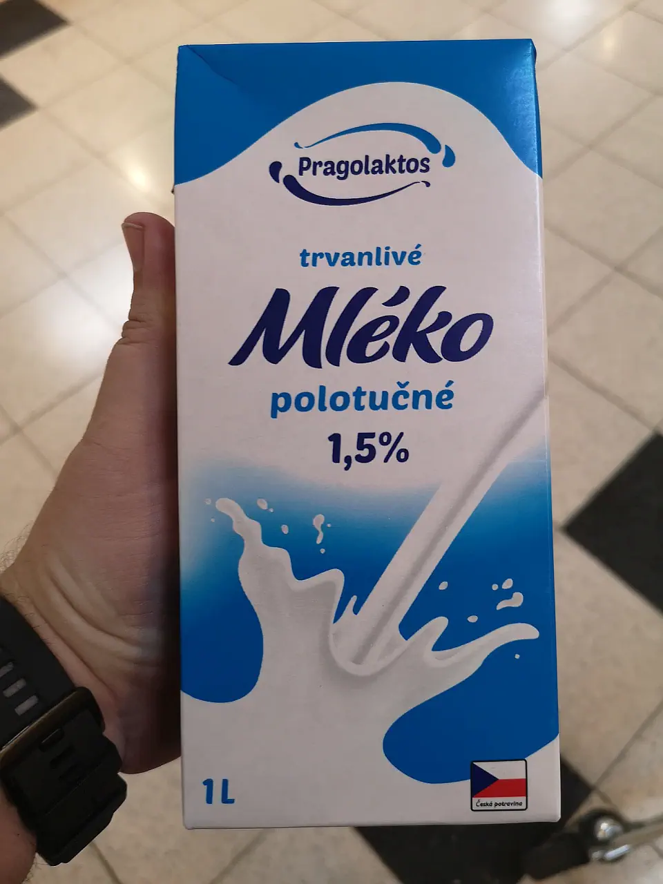 Pragolaktos Mléko trvanlivé polotučné